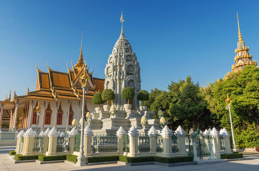 Siem Reap Angkor Trekking Tour 7 Days